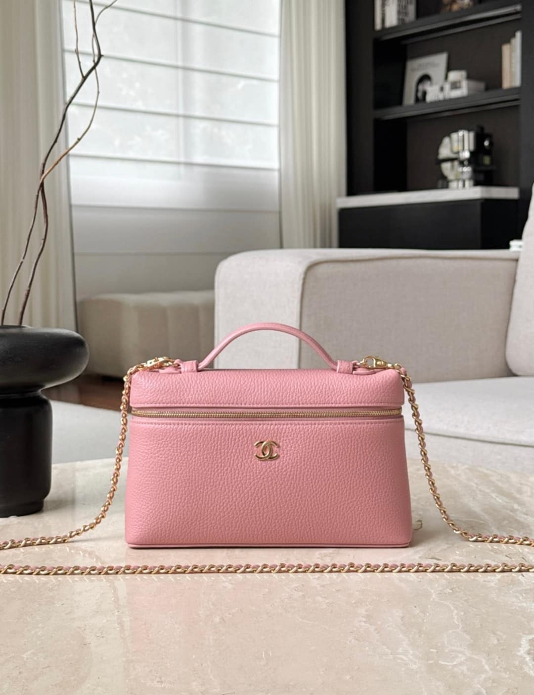 Chanel vanity -pink